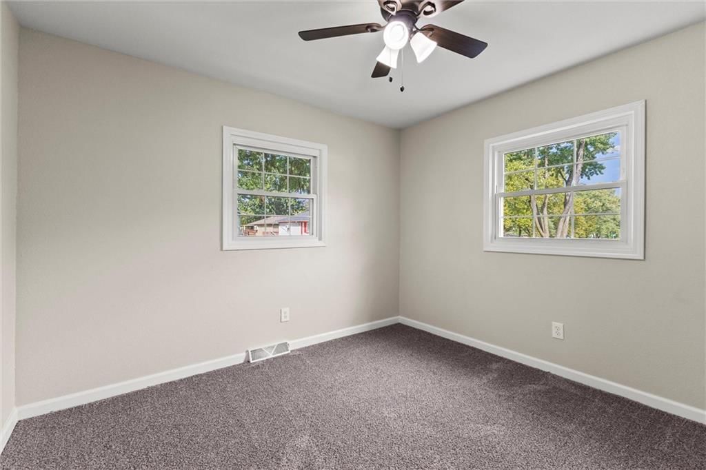 404 N Washington Street — photo 17