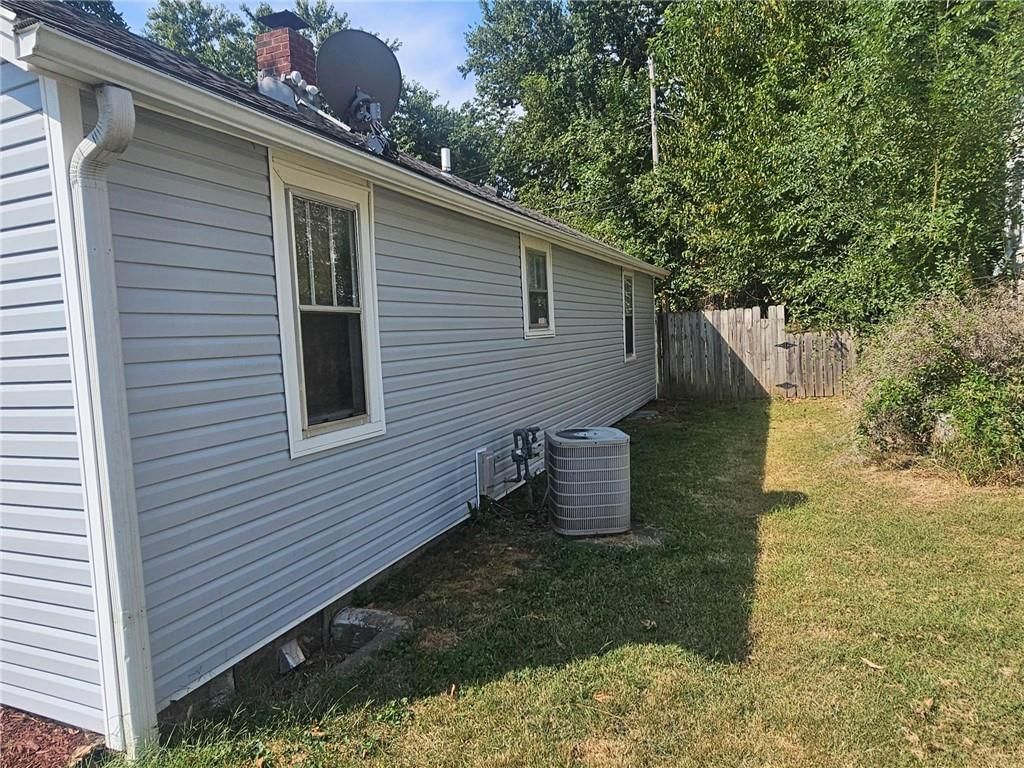 638 S Lake Drive — photo 14