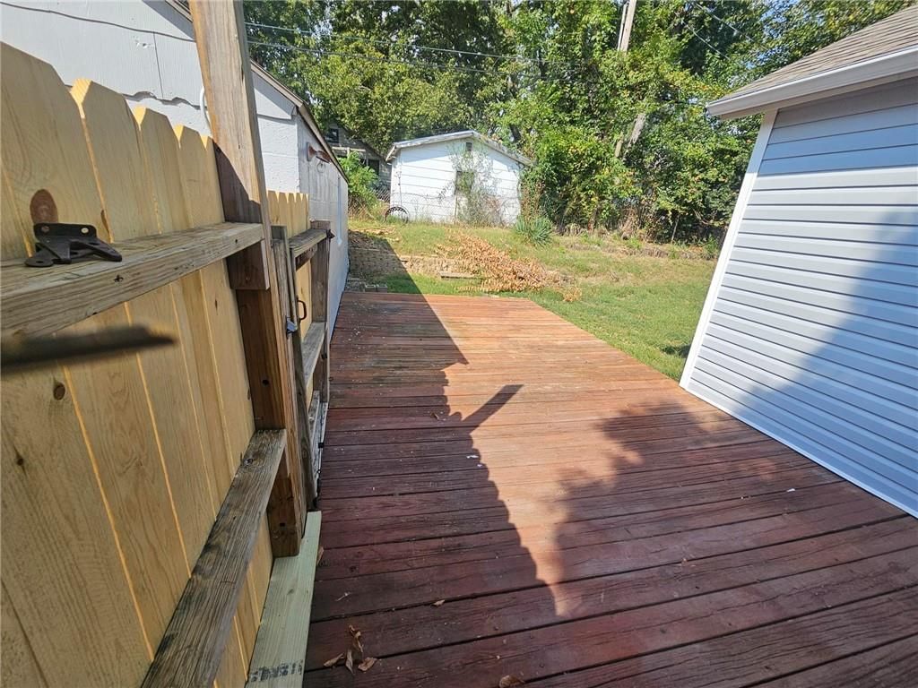 638 S Lake Drive — photo 16