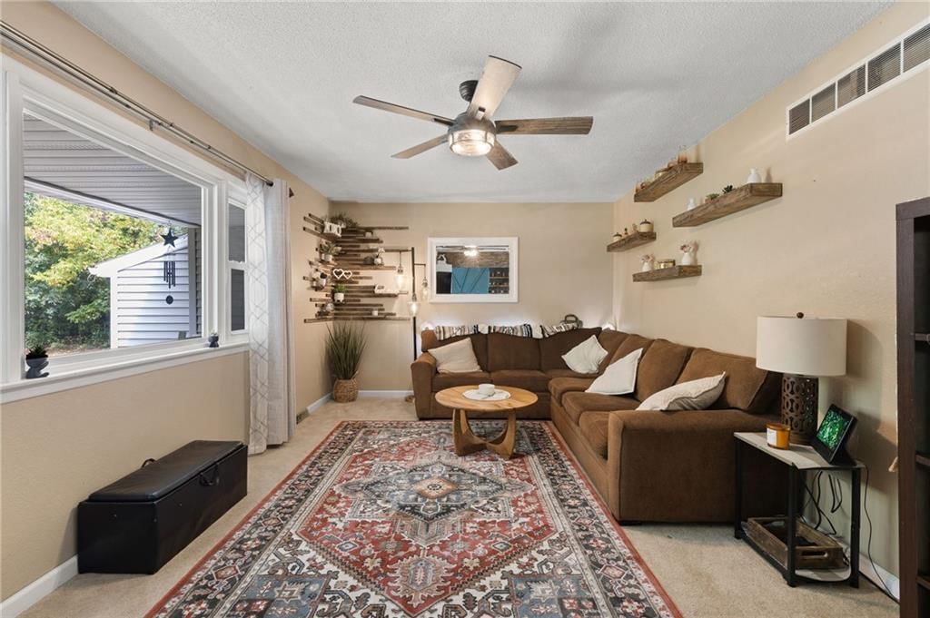 3728 S Marshall Avenue — photo 10