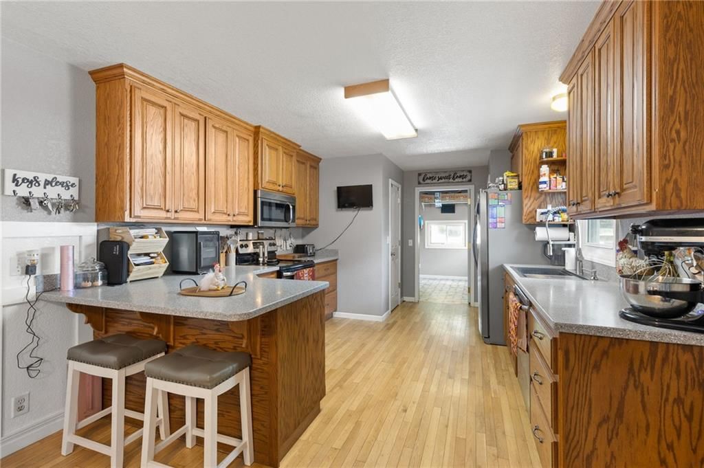 3728 S Marshall Avenue — photo 14