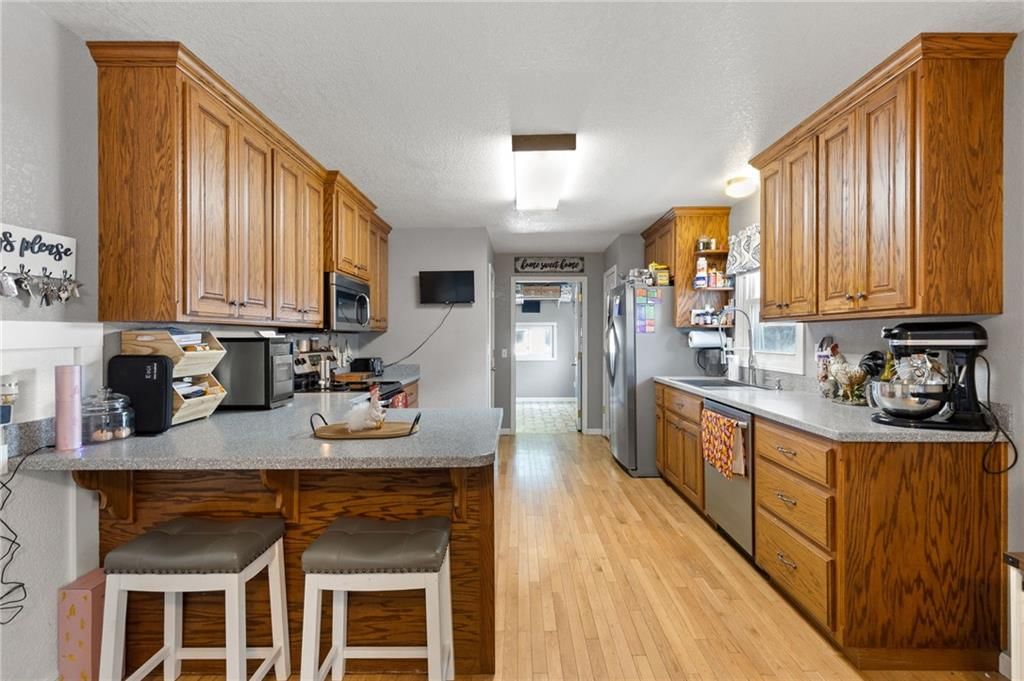 3728 S Marshall Avenue — photo 15