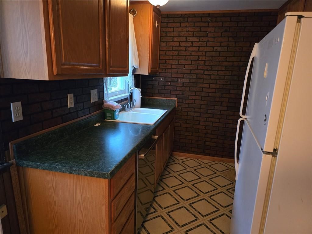 4927 Edgehill Drive — photo 5