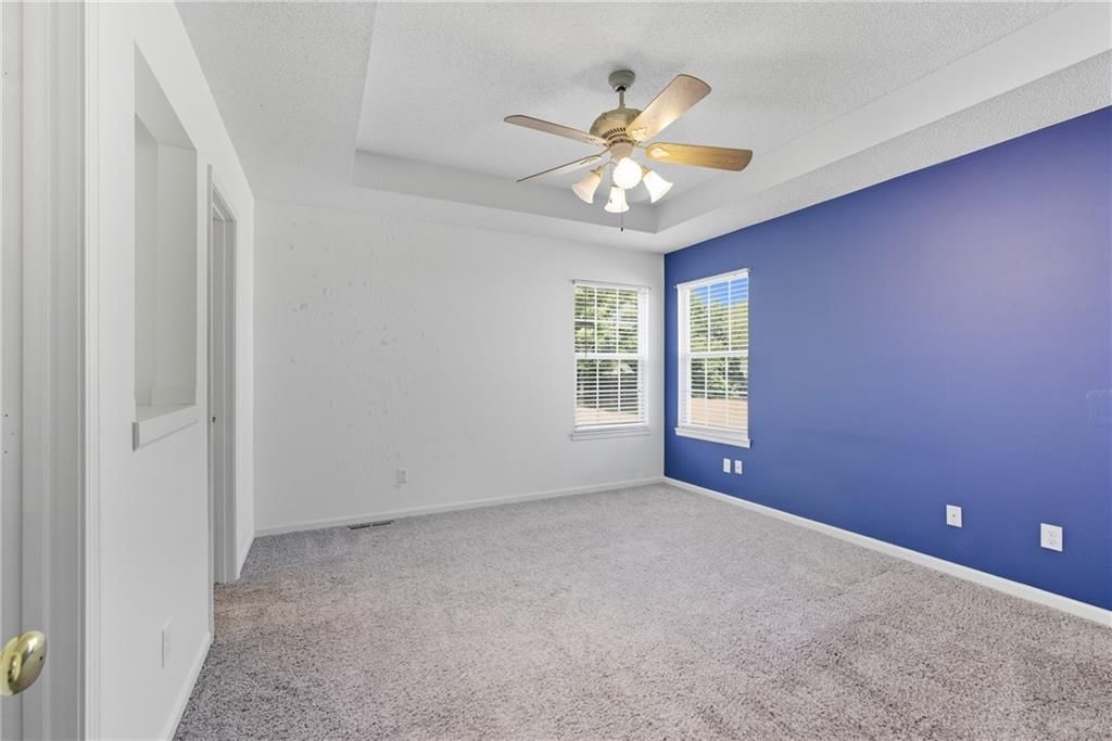 Photo 17 of 26 - 14920 Stonewood Drive