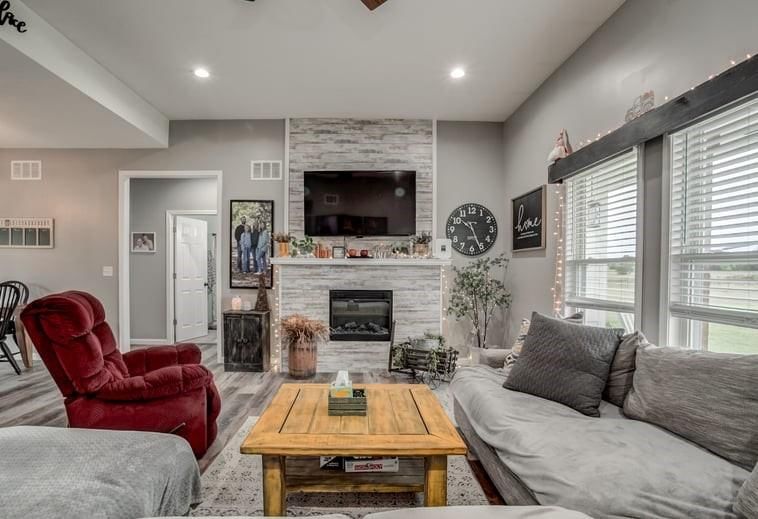 4434 Missouri Drive — photo 3