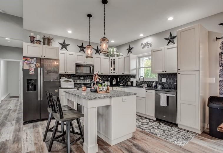4434 Missouri Drive — photo 8