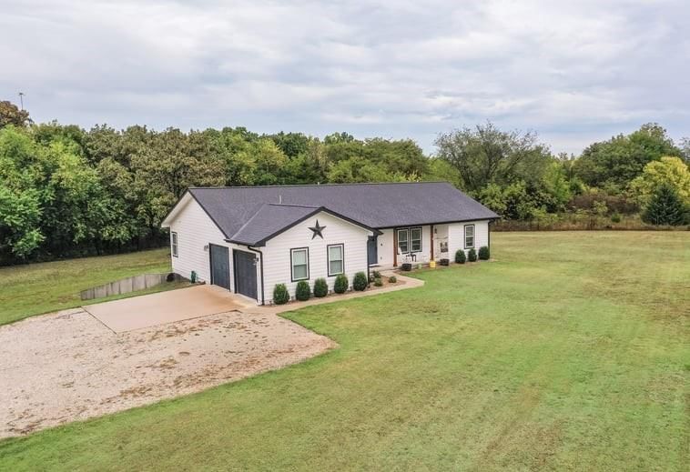 4434 Missouri Drive — photo 37