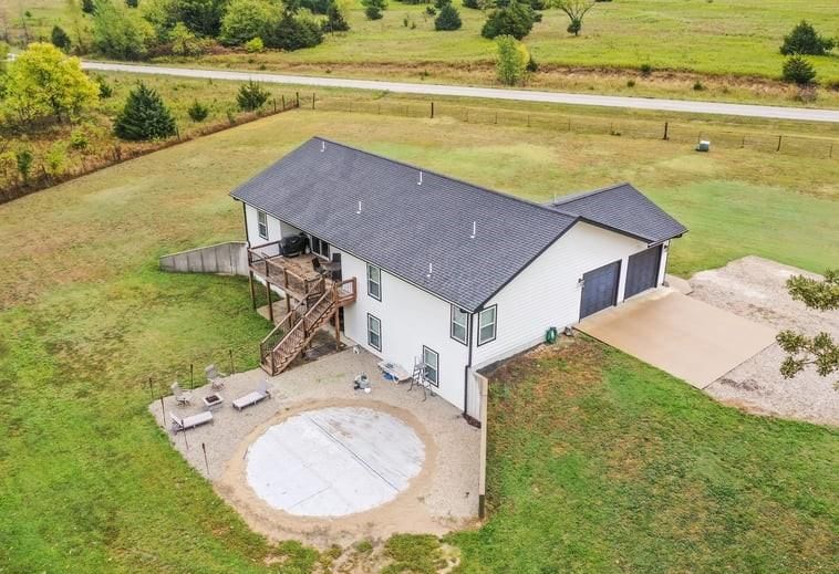 4434 Missouri Drive — photo 38