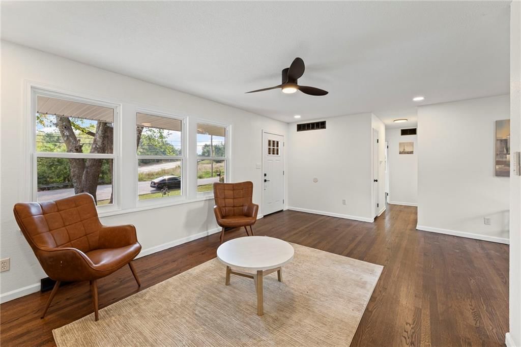 Photo 6 of 42 - 1838 N 59th Street