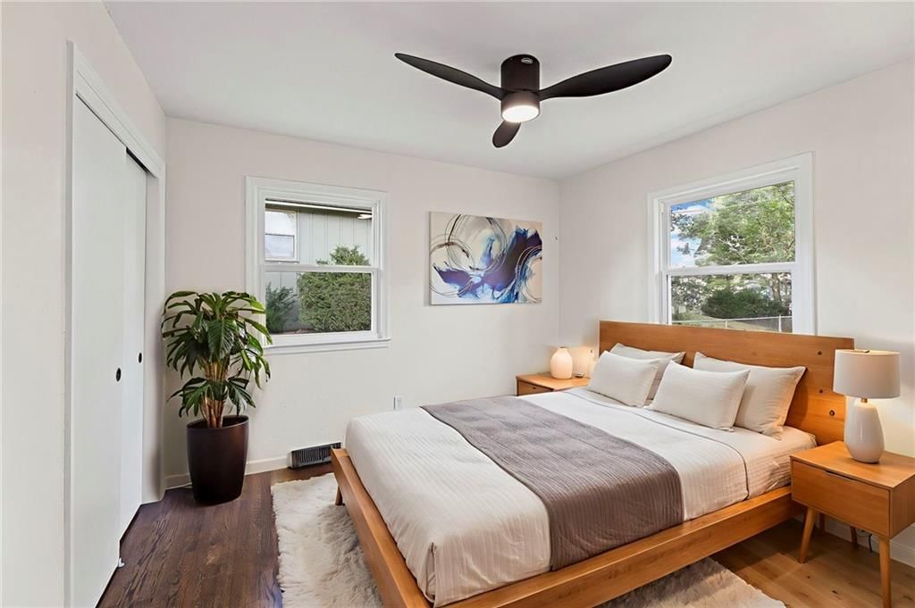 Photo 16 of 42 - 1838 N 59th Street