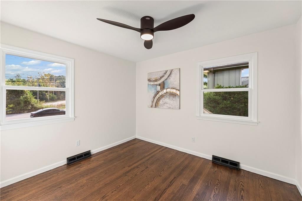 Photo 20 of 42 - 1838 N 59th Street
