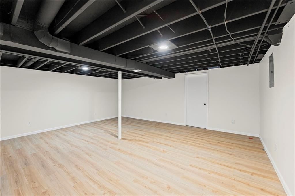 Photo 27 of 42 - 1838 N 59th Street