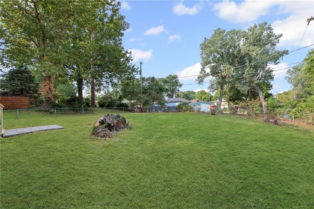 Photo 36 of 42 - 1838 N 59th Street