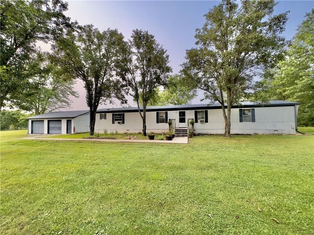 39942 W 379th Street — photo 3