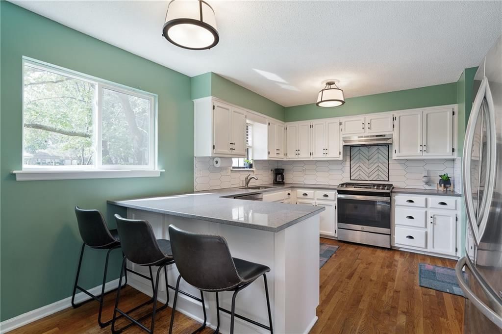 9001 W 121st Terrace — photo 12