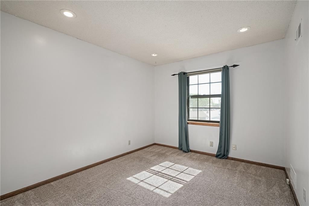 9001 W 121st Terrace — photo 25