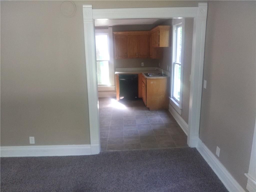 Photo 6 of 25 - 505 W Peoria Street