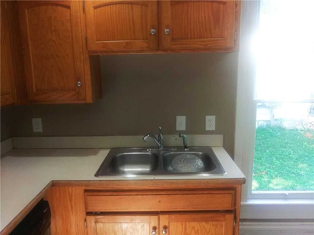 Photo 10 of 25 - 505 W Peoria Street