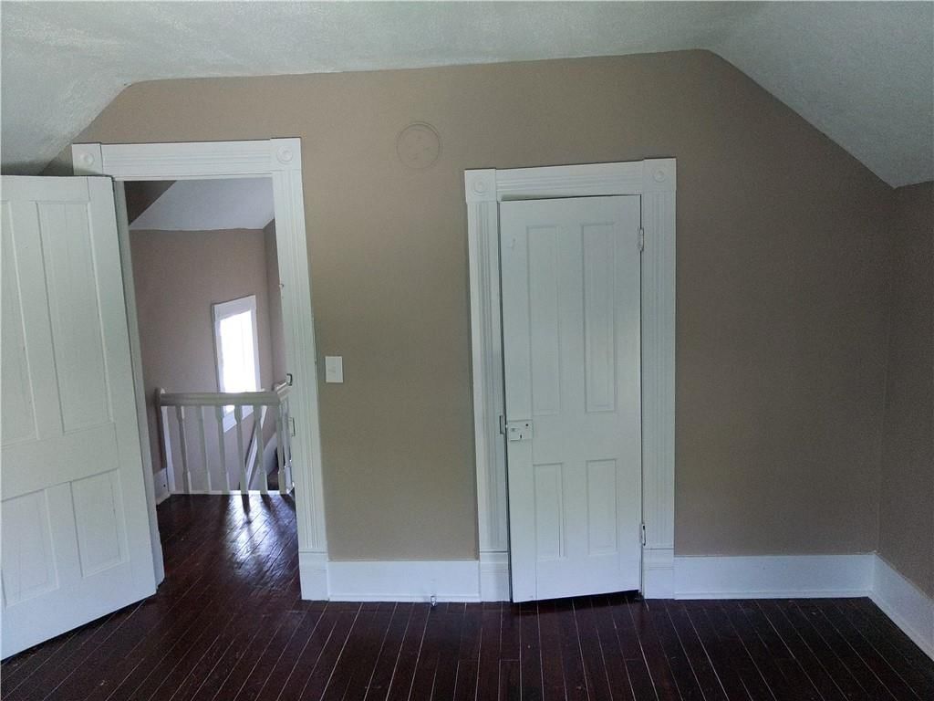 Photo 18 of 25 - 505 W Peoria Street