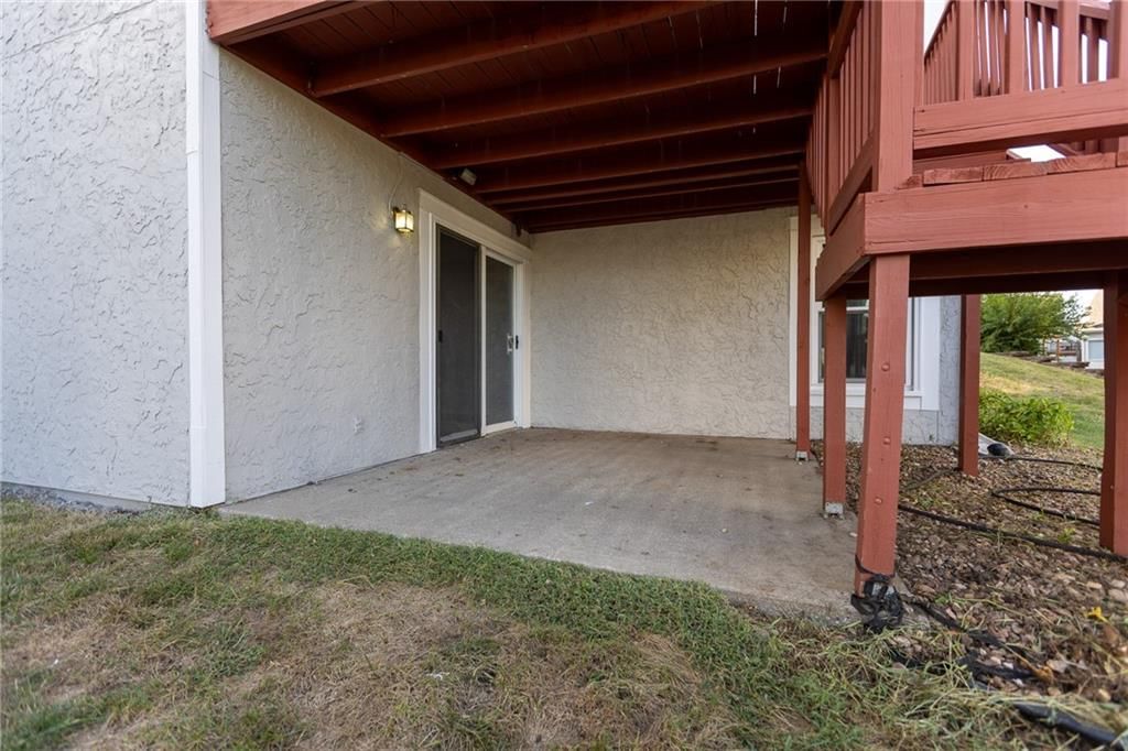 9621 N Locust Drive — photo 20