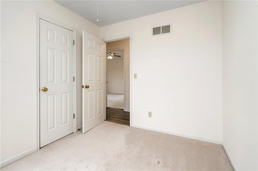 212 Edgewood Drive — photo 15