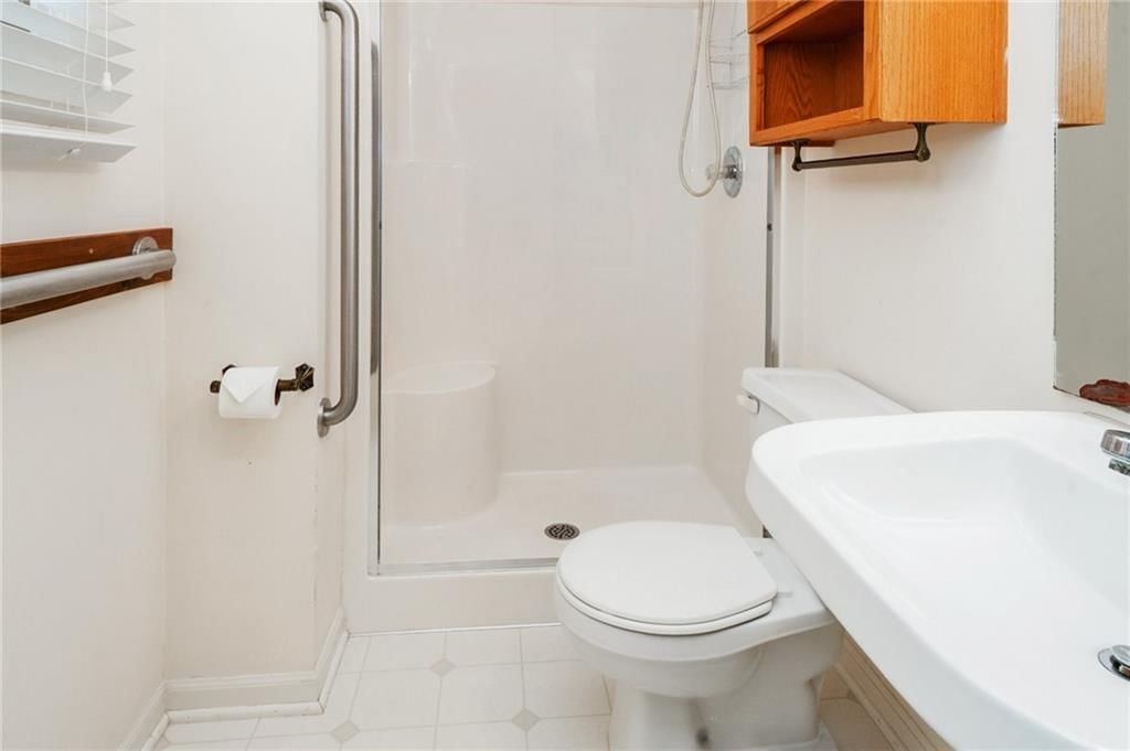 212 Edgewood Drive — photo 22