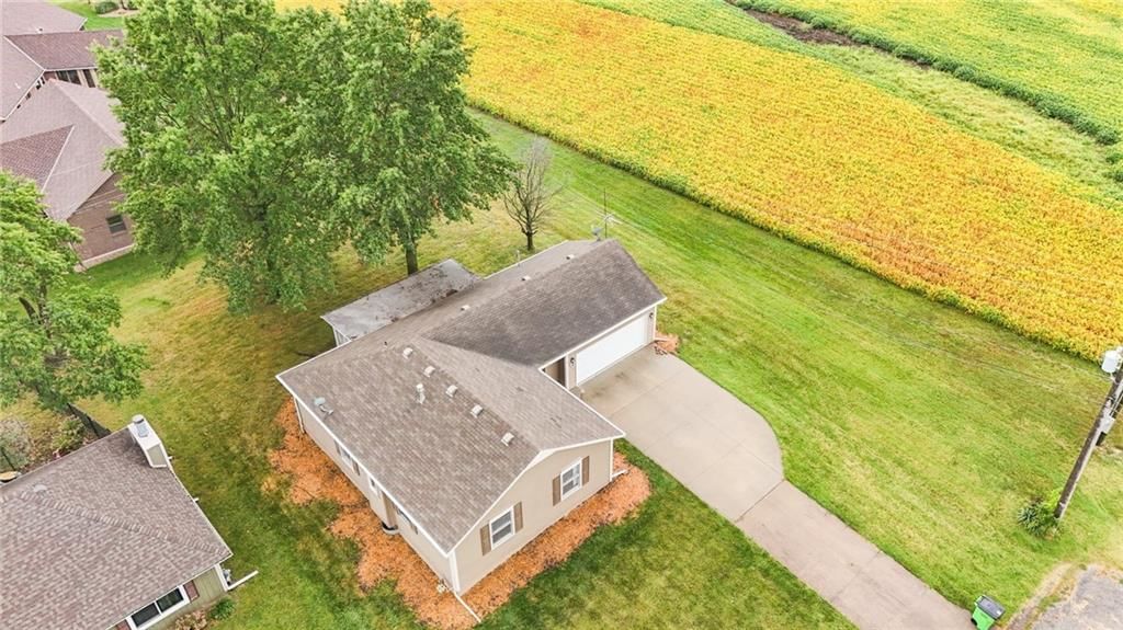 212 Edgewood Drive — photo 34