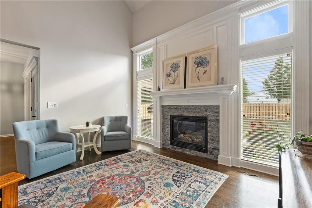 Photo 6 of 46 - 9015 N Agnes Avenue
