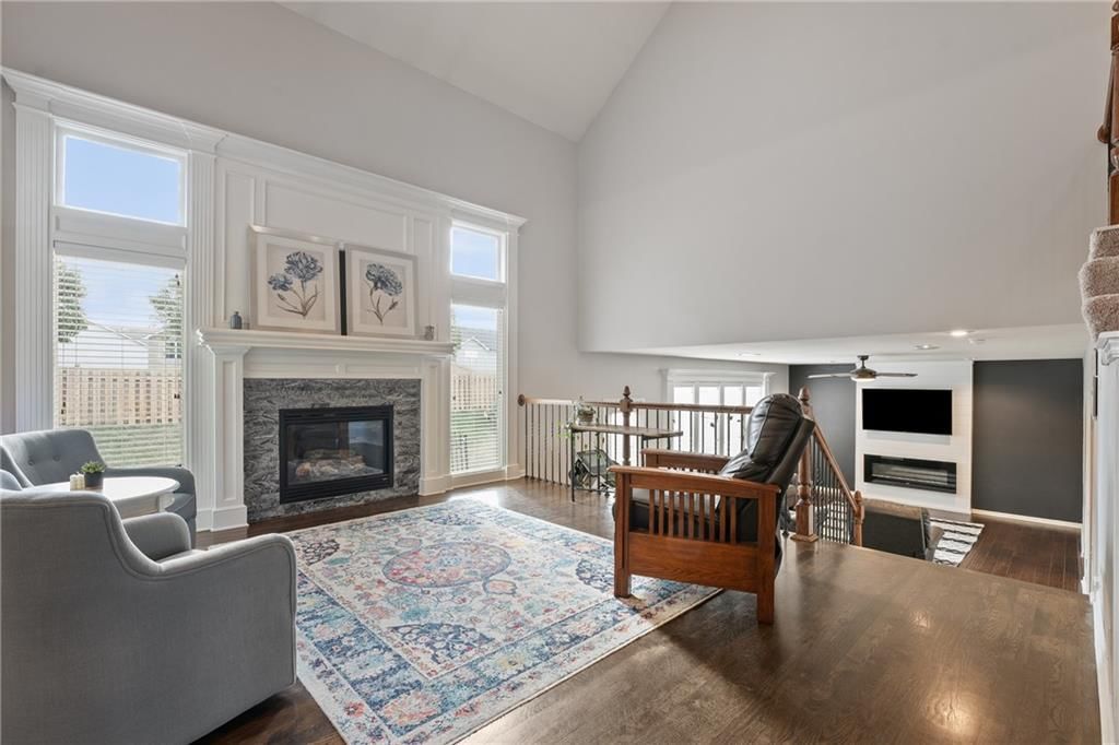 Photo 7 of 46 - 9015 N Agnes Avenue