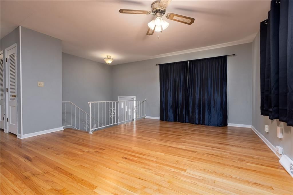 Photo 6 of 30 - 6805 NW 74TH Street