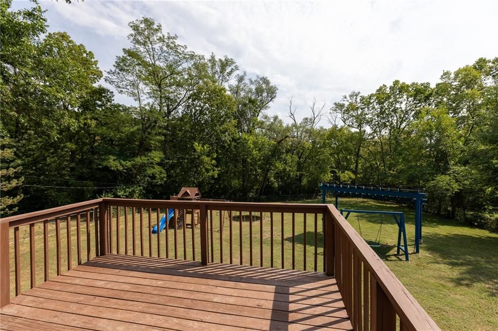 Photo 22 of 30 - 6805 NW 74TH Street