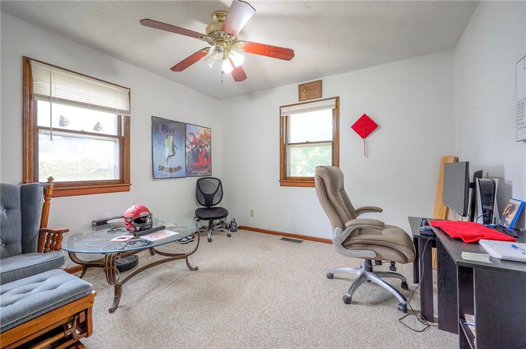 1142 S Elm Street — photo 19