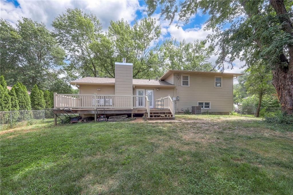 1142 S Elm Street — photo 24