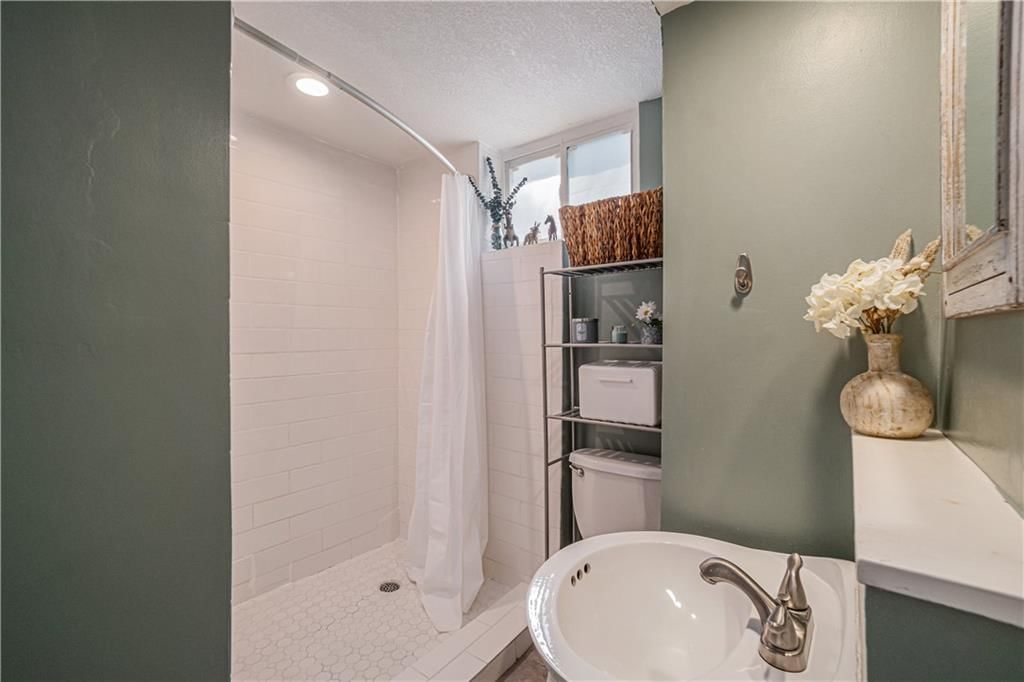 8927 High Drive — photo 29