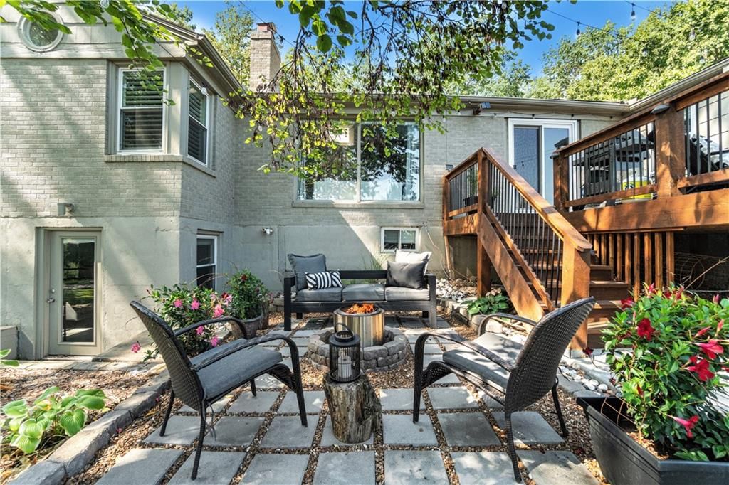 8927 High Drive — photo 33