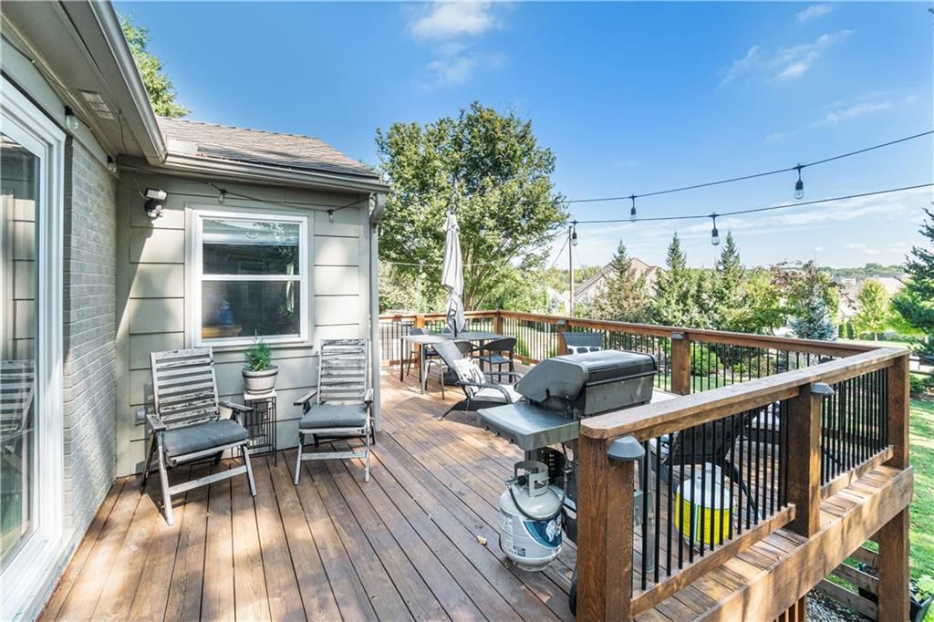 8927 High Drive — photo 35