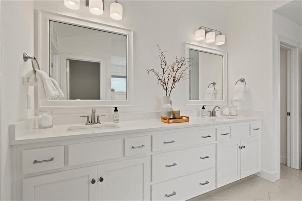 13323 W 181st Court — photo 32