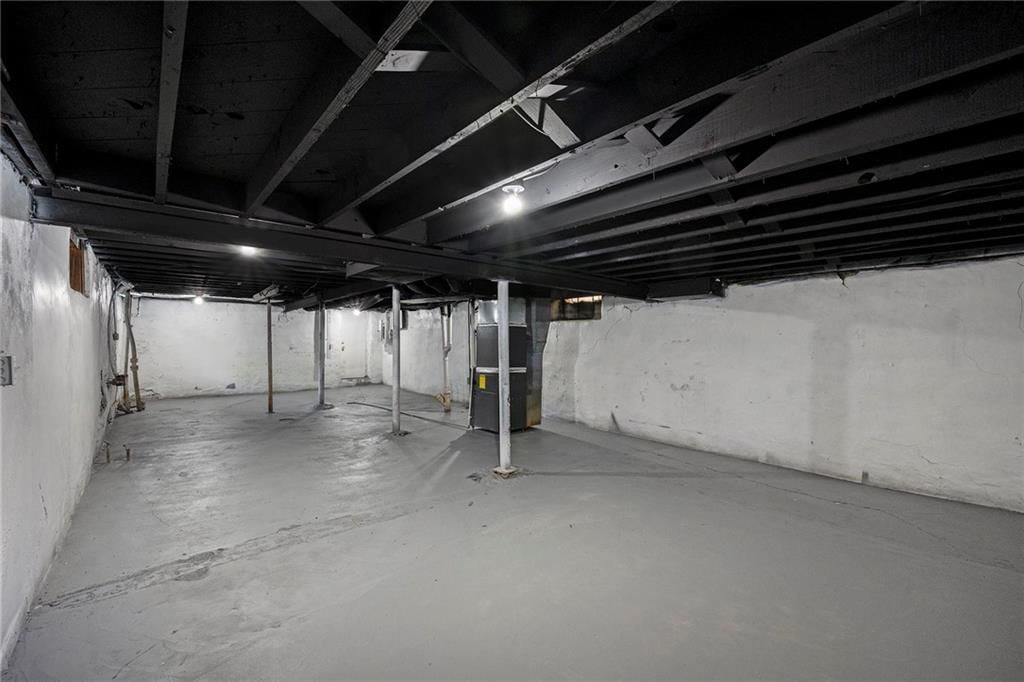 2321 E Meyer Boulevard — photo 23