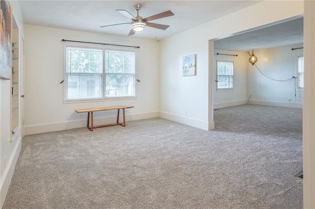 205 E Washington Street — photo 7