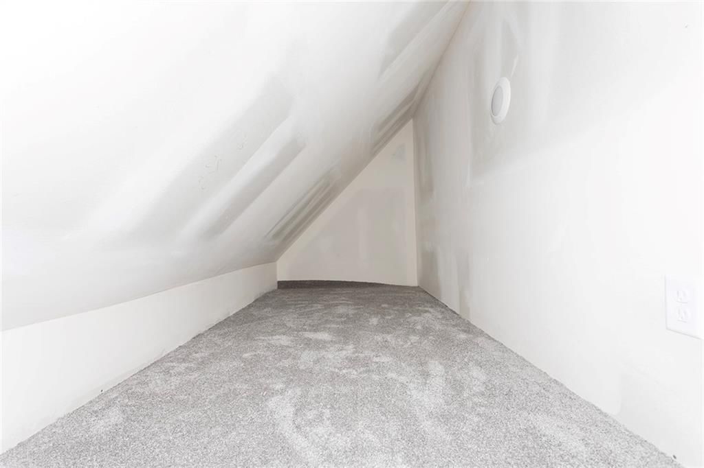 820 SE Partridge Lane — photo 31