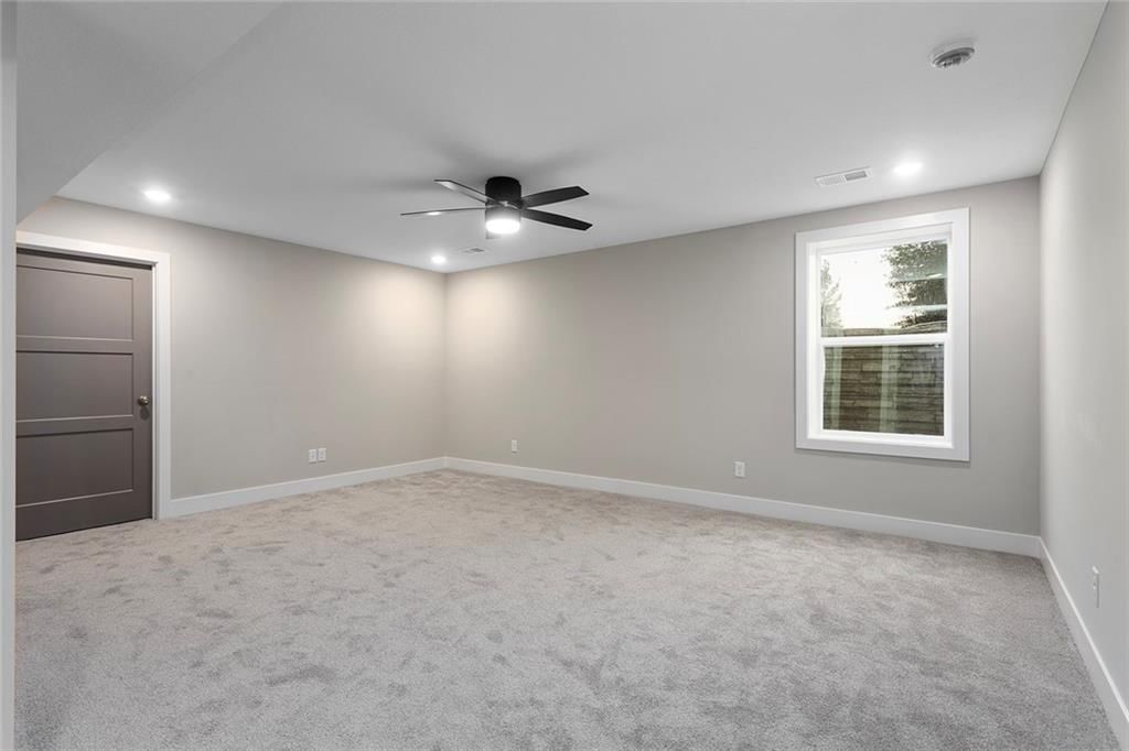 820 SE Partridge Lane — photo 34