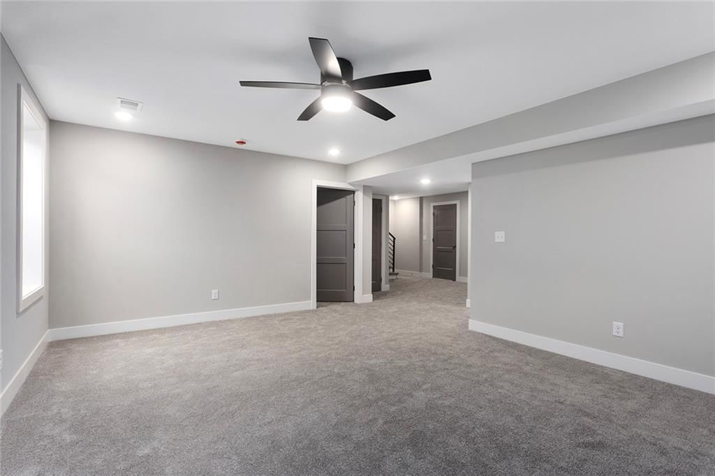 820 SE Partridge Lane — photo 35
