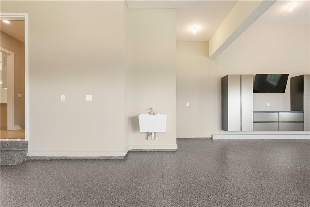 16667 Orchard Road — photo 84