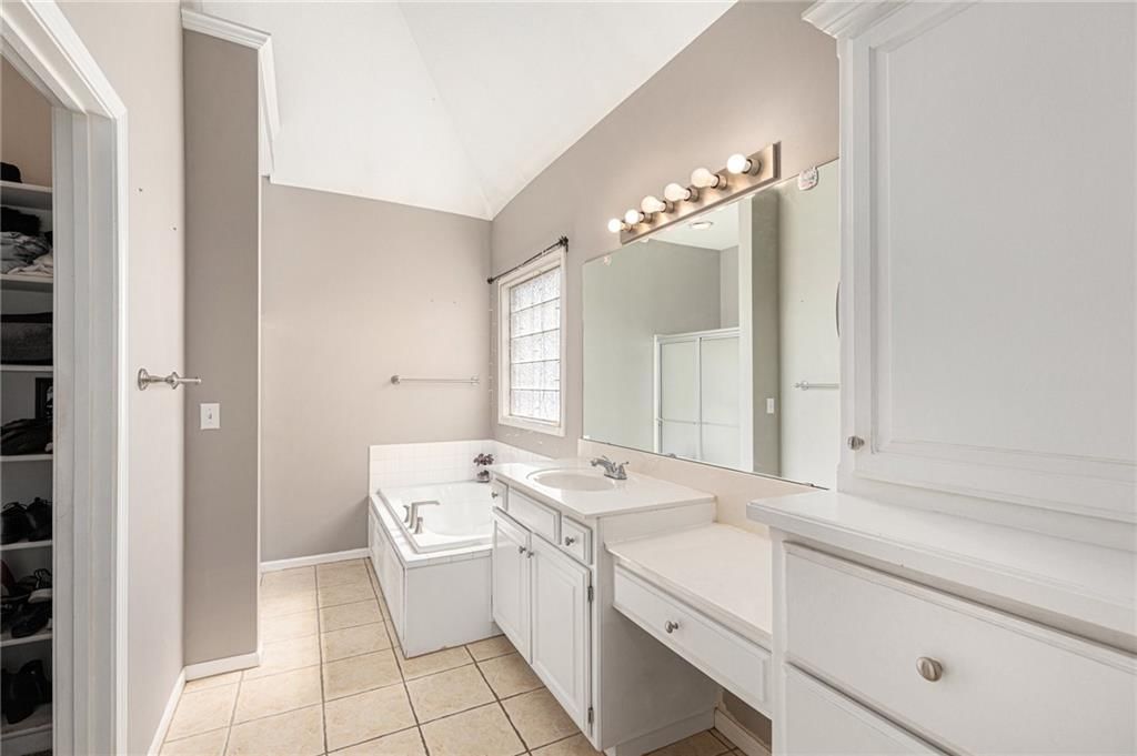 11231 N Summit Street — photo 14