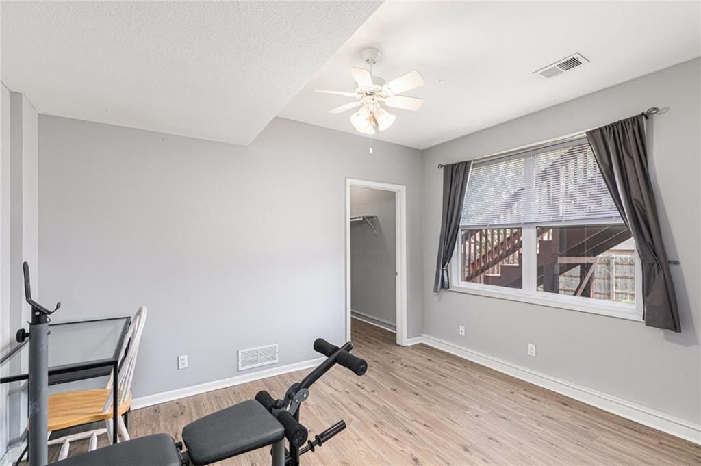 11231 N Summit Street — photo 22