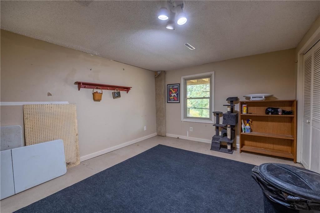 628 SE 150th Road — photo 25