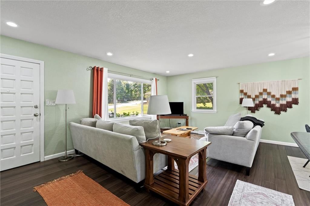 10228 W 55th Street — photo 5