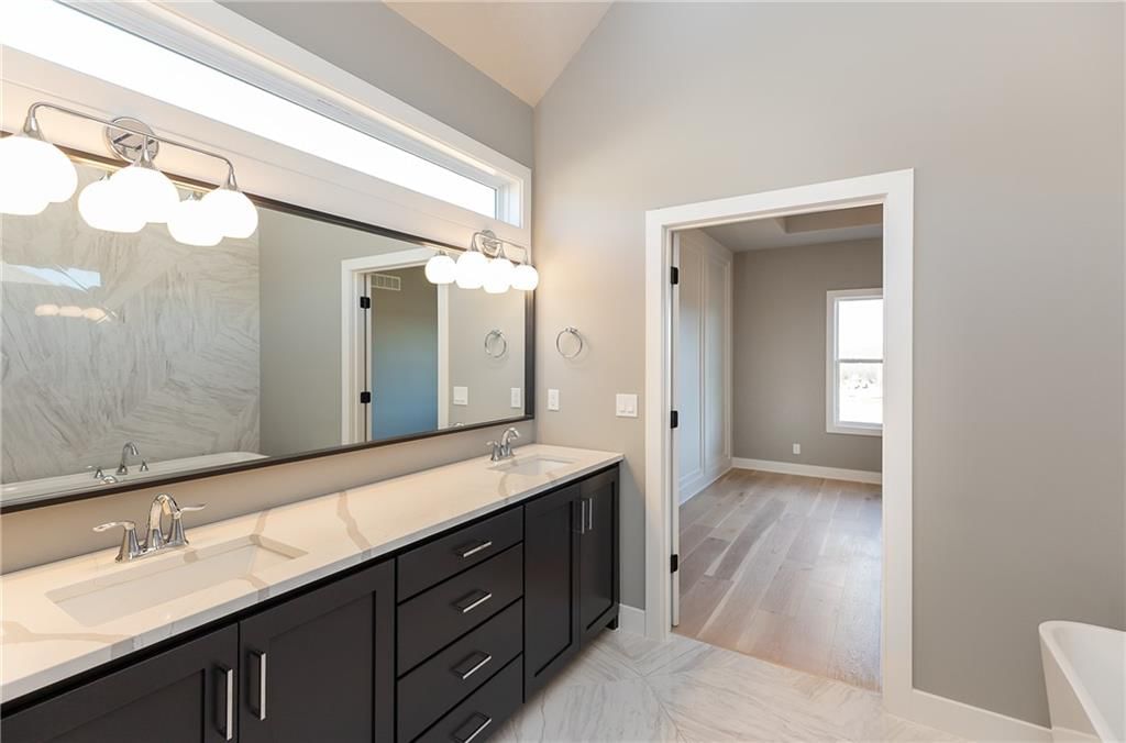 18609 Reinhardt Street — photo 33