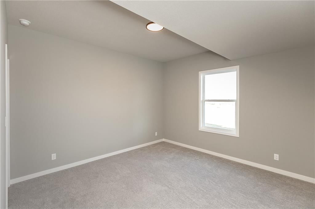 18609 Reinhardt Street — photo 42