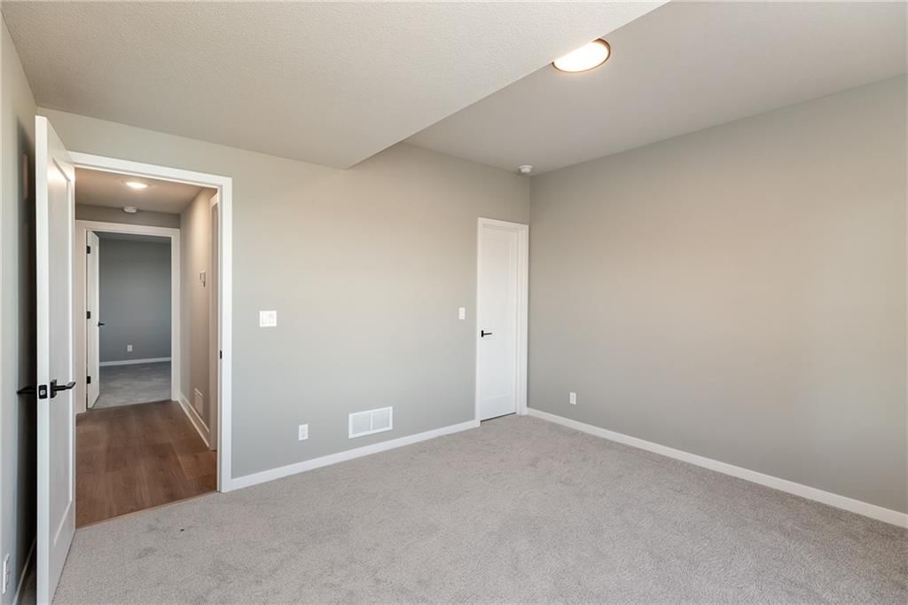 18609 Reinhardt Street — photo 43